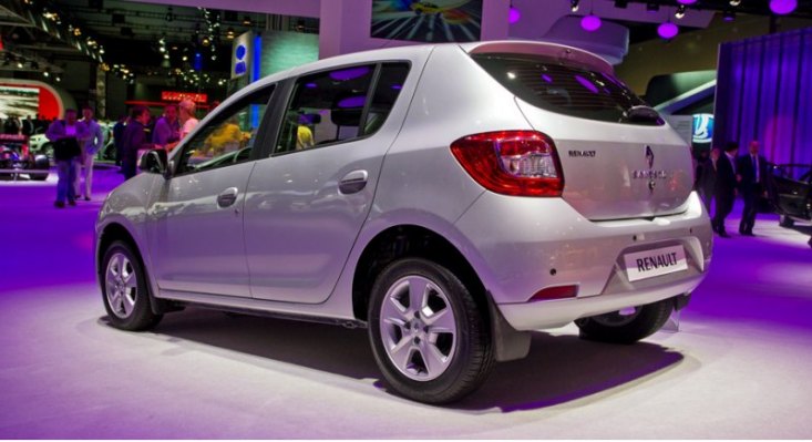 Сзади все точно так же, как у «румынки» Dacia Sandero. Кстати, у бюджетного хэтча на выставке в…