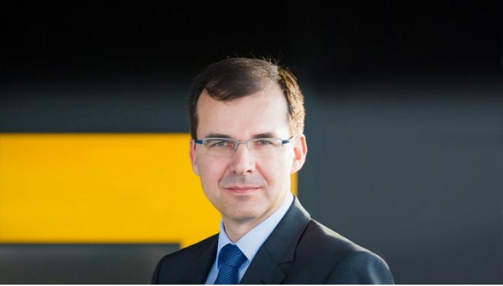 Уроженец ЧССР Птачек пришёл в группу Renault сразу после университета. Стаж превышает 20 лет. За…