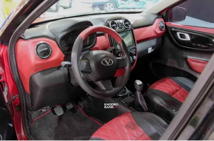 Внешне новый иранский субкомпакт сильно напоминает Renault Kwid образца 2015 года, причем делает то…