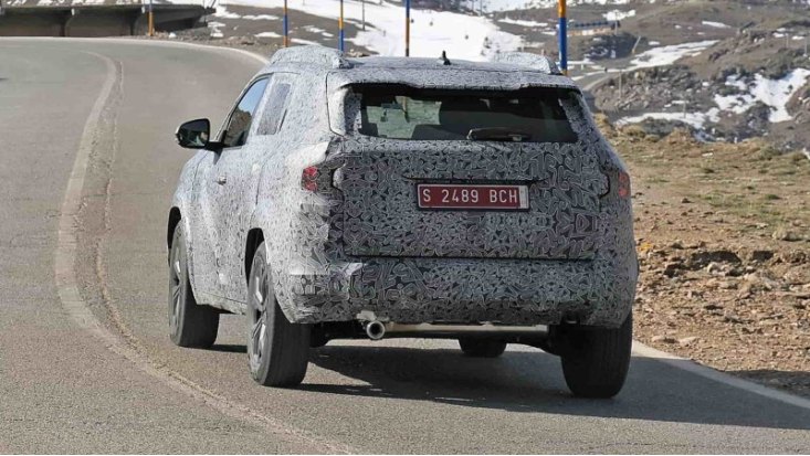 Но самое интересное скрывается сзади. Корма нового Duster практически на всех шпионских фото сильно…