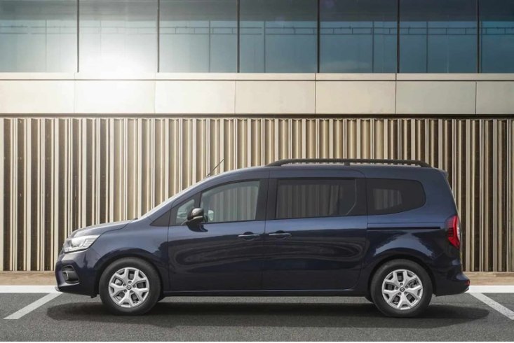 Renault показала новый 7-местный Grand Kangoo: теперь еще и полностью электрический