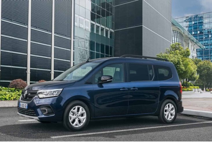 Самый продаваемый коммерческий автомобиль французской марки отличается от простого «Кангоо»…
