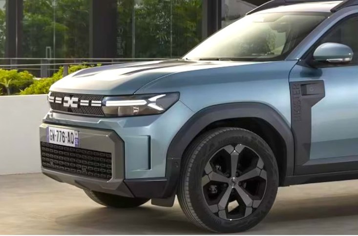 Появилась дата, когда может состояться премьера старшего брата Renault Duster