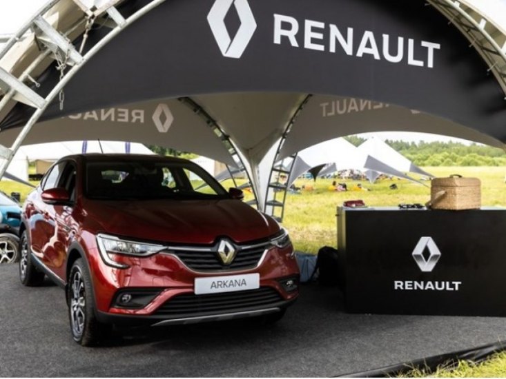 На второй позиции находится самый бюджетный седан Renault Logan – его выбрали 2 006 жителей РФ, что…