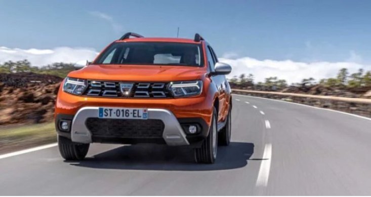 Тем временем в автосалонах страны еще продают Duster второй генерации, которые выпустили на…