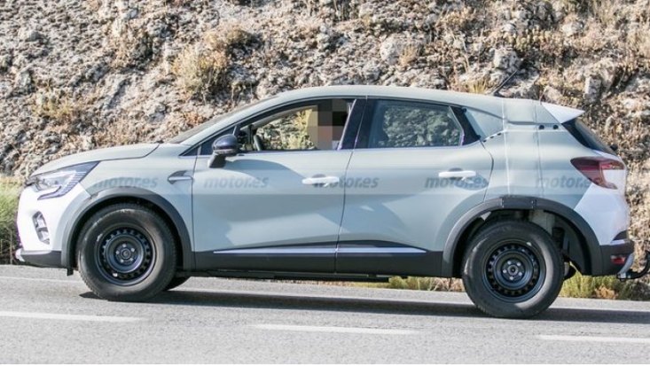 Ожидается, что Captur Coupe оснастят 1,2-литровым бензиновым мотором в паре с мягким гибридом.…