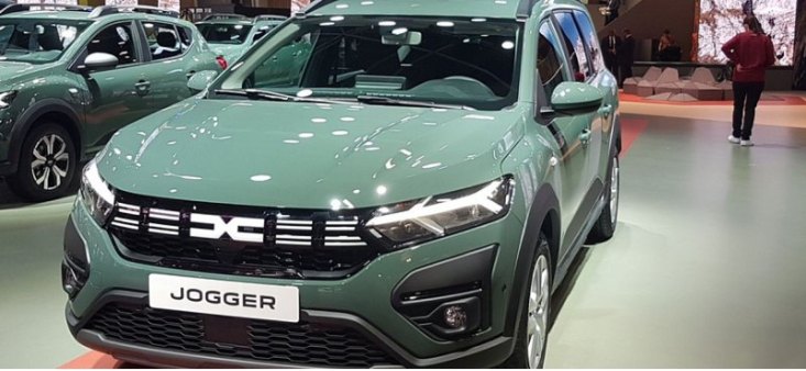 Компания Dacia представила свой первый дешевый гибридный автомобиль DACIA Jogger