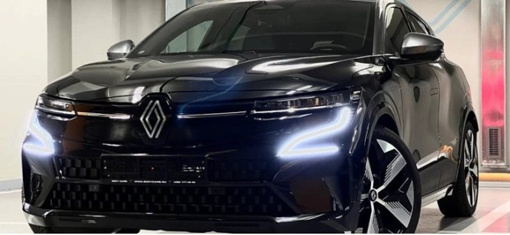 В России начали продавать электрический кроссовер RENAULT MEGANE E-TECH без пробега