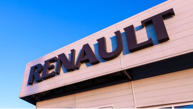 Стоит отметить, что марка Renault приостановила свою работу в России в марте того года. Во второй…