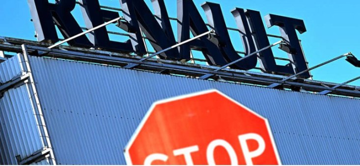 «Ведомости»: автодилеры России подали в суд с исками против автогиганта Renault