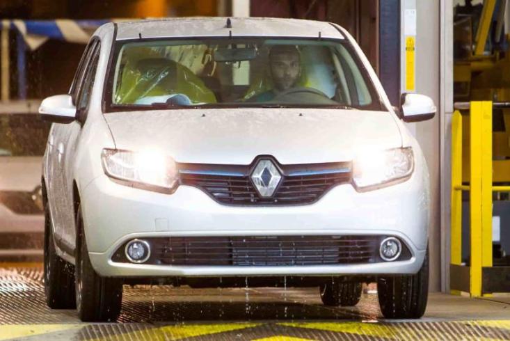 Renault начинает терять рынки: компания может уйти из Алжира