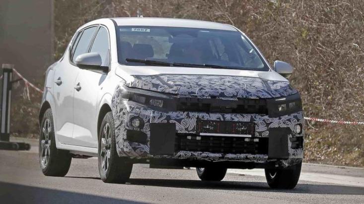 Прототип обновленного Dacia Sandero