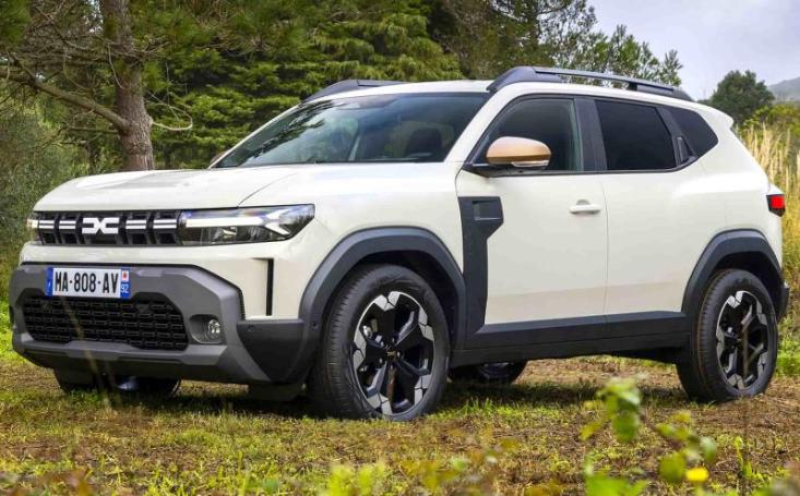 Старший брат Renault Duster умеет проезжать без дозаправки больше 1400 км