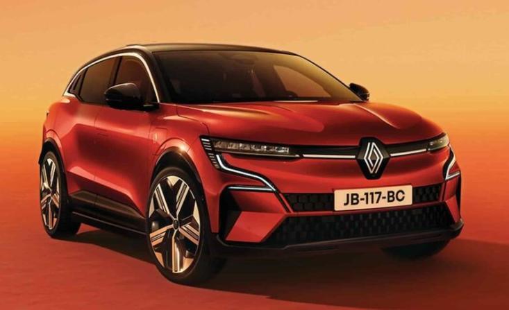 Дореформенный Renault Megane e-Tech