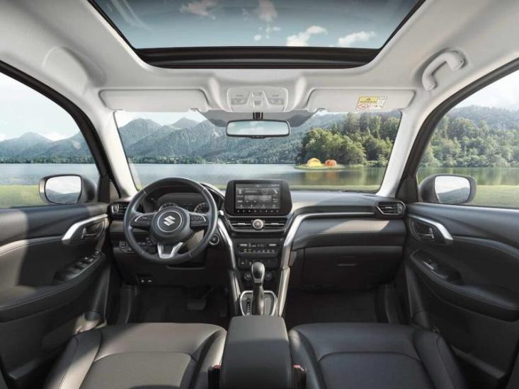 Интерьер Suzuki Grand Vitara