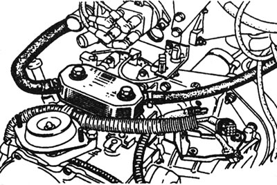 5.38. Ахаладжальнік трансмісійнай вадкасці на версе аўтаматычнай трансмісіі.