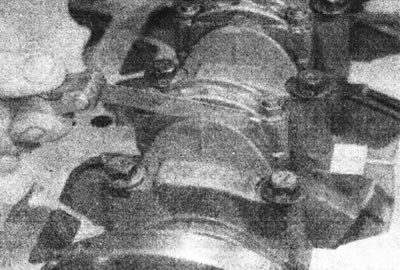 12.3. Праверце бакавы люфт вечка шатуна.