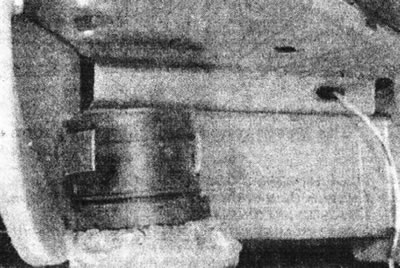 2.9. The end of the cold air duct is attached with a bracket inside the front wheel arch - F3P…