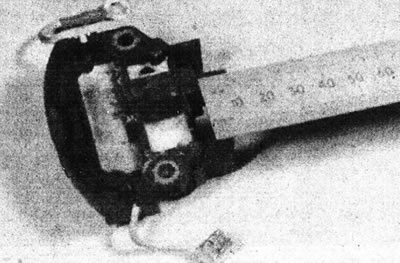 6.9. Вымерайце даўжыню якая выступае часткі шчоткі генератара.