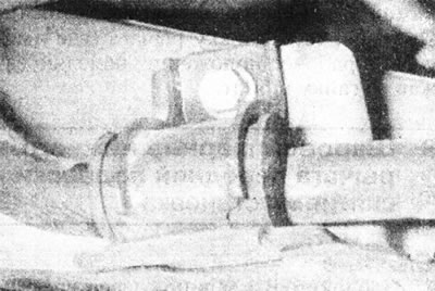 6.5. Upevňovacia svorka predného stabilizátora.