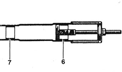 14.4. Зніміце падшыпнікі падоўжнага рычага на задняй восі зачыненага тыпу, выкарыстоўваючы прыладу…