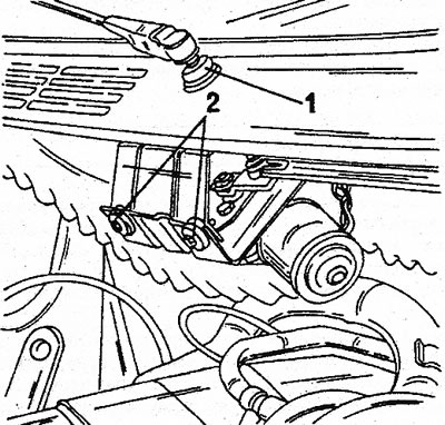 10.4 Prvi model automobila 1. Matica vodećeg vijka brisača; 2. Montažni vijci
