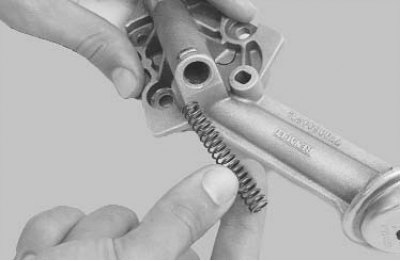 6. Извлеките стопор...