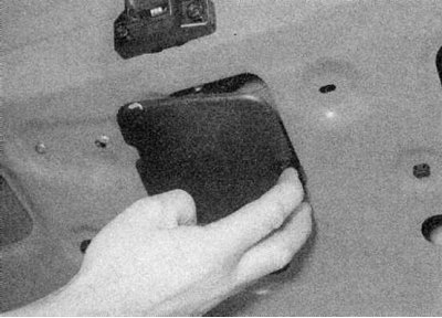 Сборка кнопки замка - модели седан