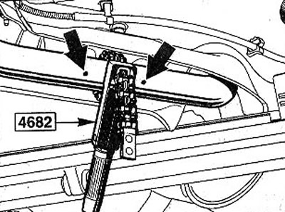 6.0 Разрежьте трубу труборезом HAZET 4682
