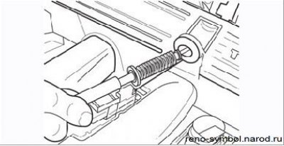 Малюнак 3.102. Зняцце абалонкі троса і рэгулявальнай шрубы з кранштэйна мацавання
